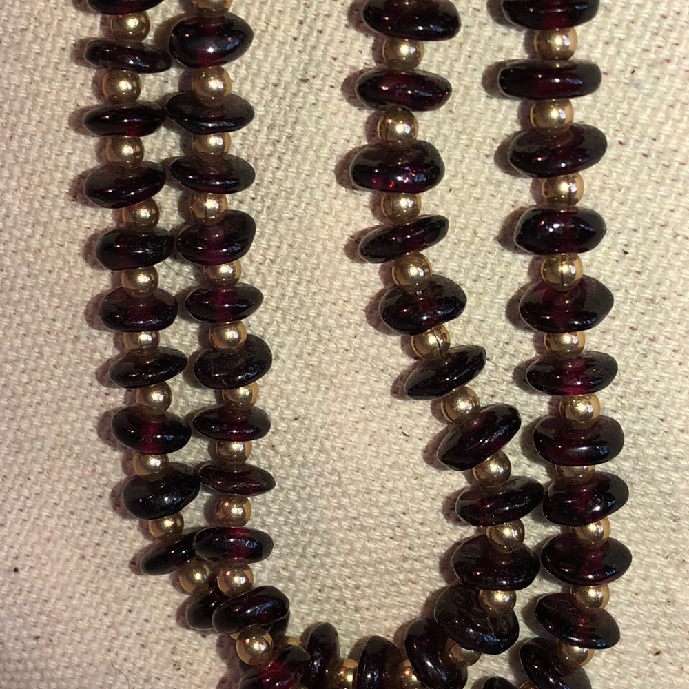 Vintage Garnet Gemstone & Gold Fill Bead & Filigree Clasp 34” Necklace - Picture 3 of 9